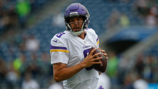 Sam Bradford's Knee Injury Is Starting To Seem Serious